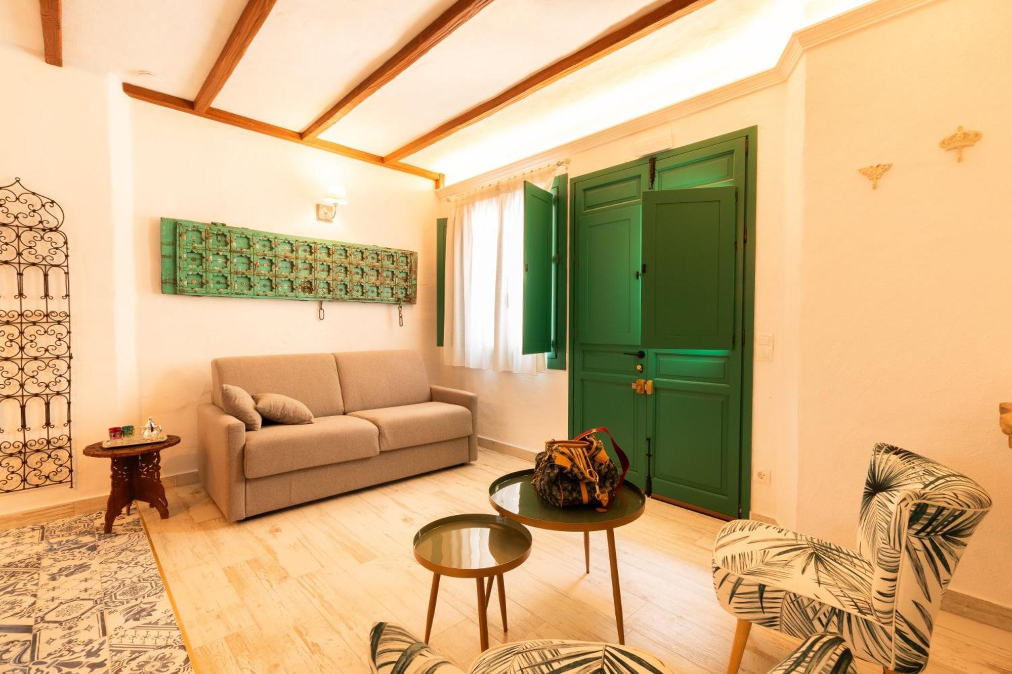 Casa Esmeralda - Luxury Boutique Apartments Old Town Estepona Esterno foto