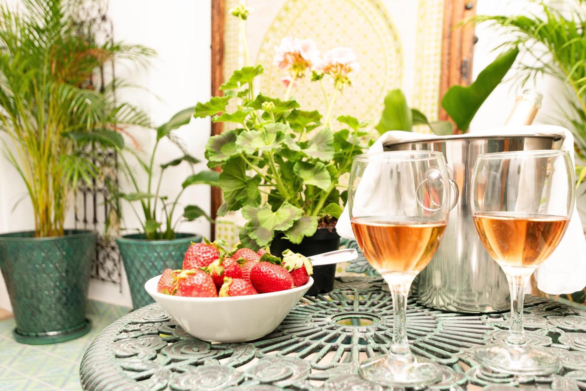 Casa Esmeralda - Luxury Boutique Apartments Old Town Estepona Esterno foto