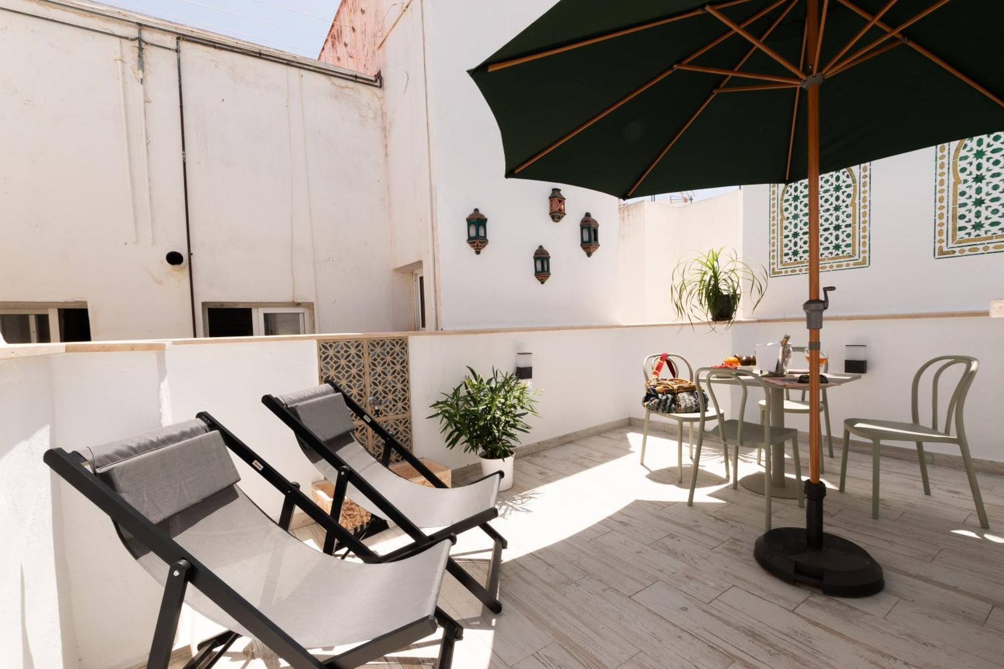 Casa Esmeralda - Luxury Boutique Apartments Old Town Estepona Esterno foto