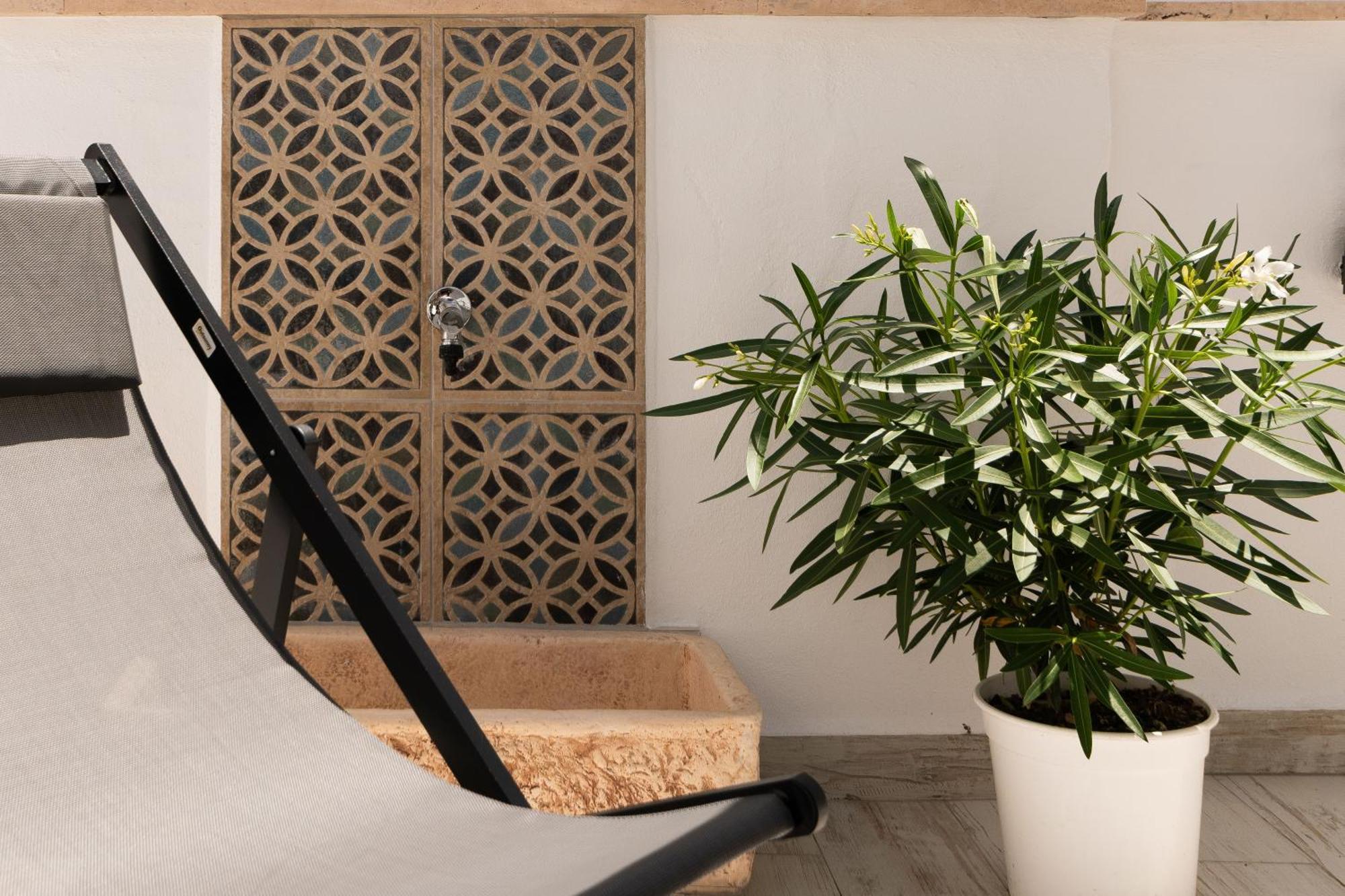 Casa Esmeralda - Luxury Boutique Apartments Old Town Estepona Esterno foto
